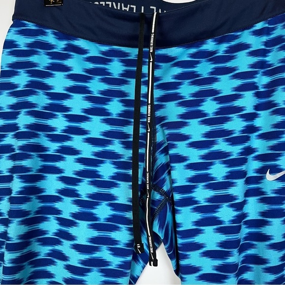 2/$30 Nike Relay Print Women’s Blue Capri Tights - Size M - Picture 7 of 13
